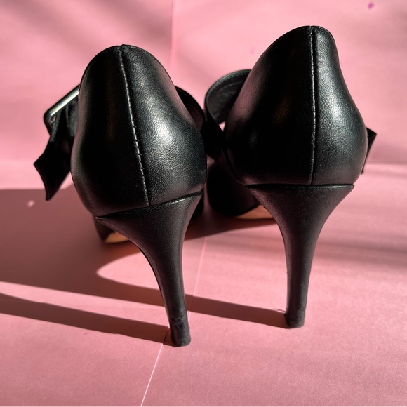 Genuine Leather Black Heels - Picture 6 of 6